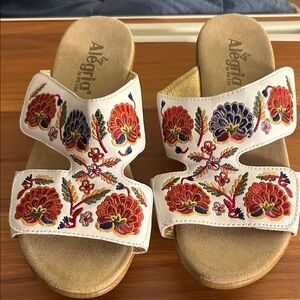 Alegria Women's Sandals with Floral Embroidery - White and Multicolor
